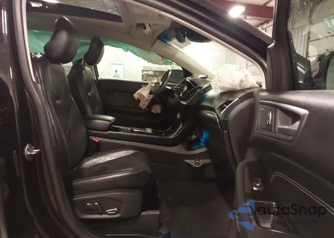 2019 Ford Edge Titanium z USA, uszkodzony, nr VIN 2FMPK3K9XKBB42438